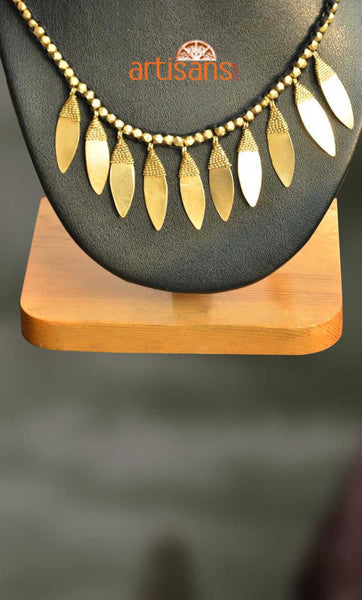 Tribal Jewellery - Necklace with leaf pendant