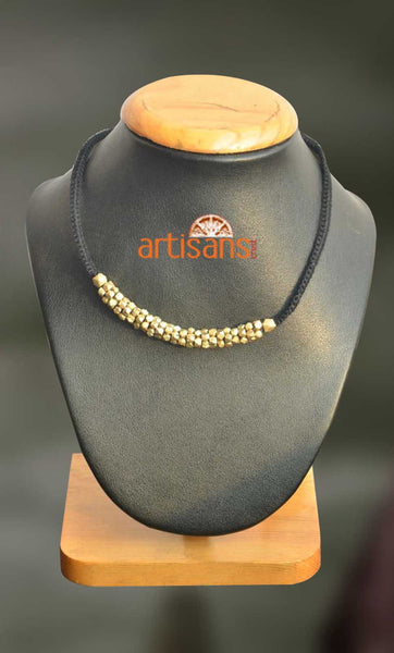 Tribal Jewellery - Necklace with golden beads and golden thread
