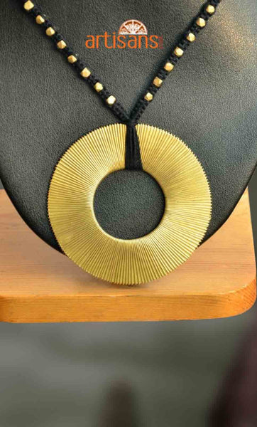 Tribal Jewellery - Necklace with circular pendant