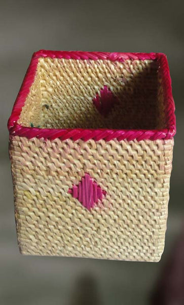 Square Shaped Painted Pen Stand