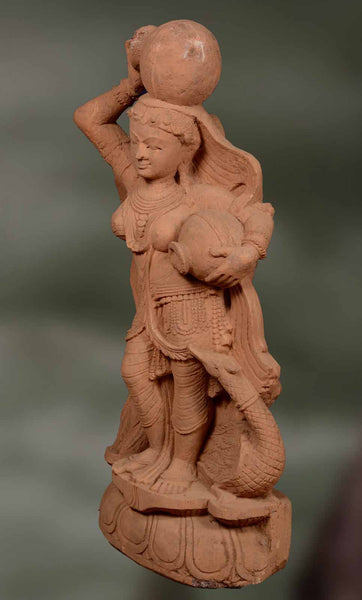 Gayathri : The Opulent devastri