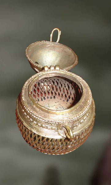 Round Jewellery Box - Dhokra Art